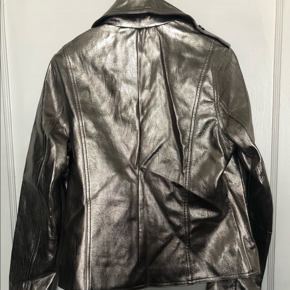 🛑 Who What Wear Silver Moto Jacket - NWOT - Picture 2 of 4